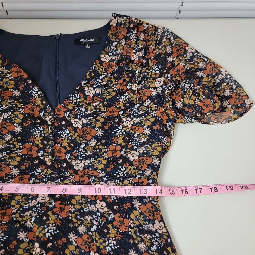 Madewell Orchard Flutter Sleeve Dress‎ Womens 2 Prairie Blossom Multicolor VNeck - Picture 3 of 12